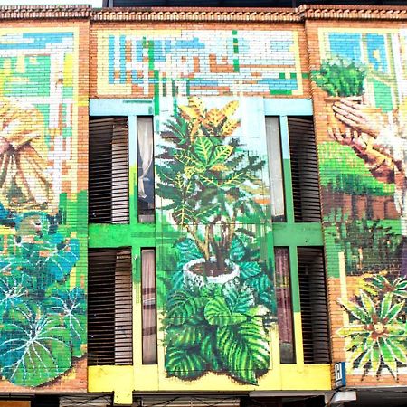 Hotel Natural Medellin Exterior photo