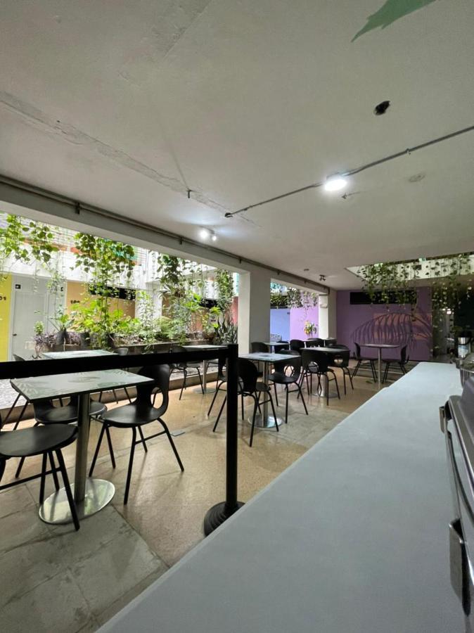 Hotel Natural Medellin Exterior photo