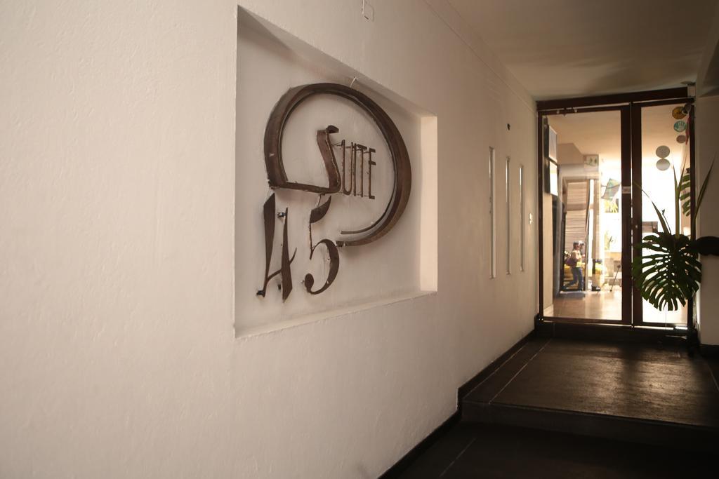 Hotel Natural Medellin Exterior photo