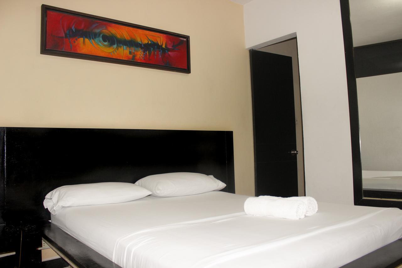 Hotel Natural Medellin Exterior photo